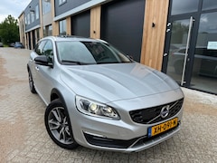 Volvo V60 Cross Country - 2.0 D4 Nordic+ (bj 2019) AUT|LEER|CAMERA|S-DAK|VOL