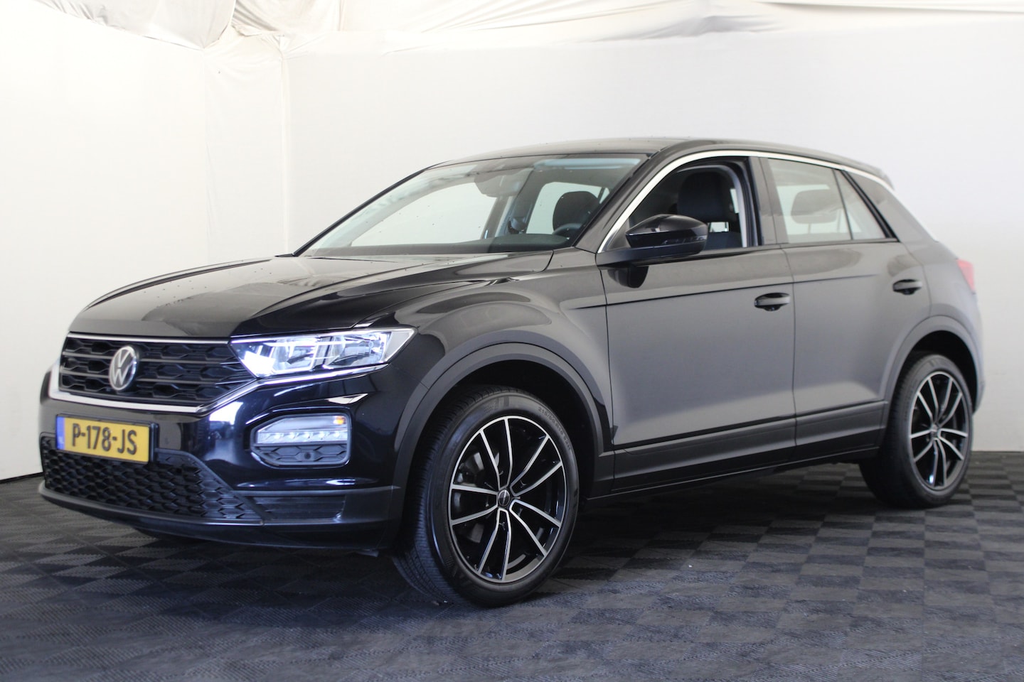 Volkswagen T-Roc - 1.0 TSI Style |Navi|Stoelverw.| - AutoWereld.nl