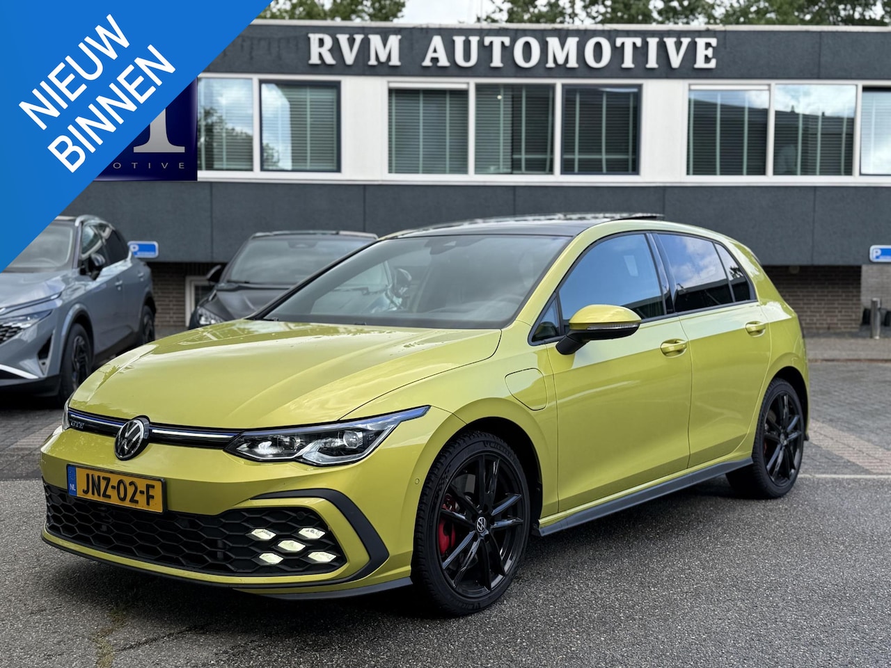 Volkswagen Golf - 1.4 eHybrid GTE 32.000 KM! | PANO | HEAD-UP DISPLAY | KEYLESS | IQ LED MATRIX | WINTERPAKK - AutoWereld.nl