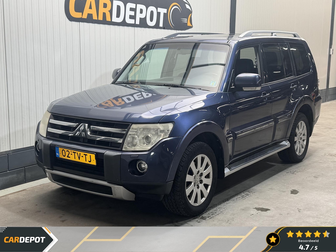 Mitsubishi Pajero - 3.2 DI-D Instyle 7 Persoons Automaat Super netjes Jaar APK - AutoWereld.nl