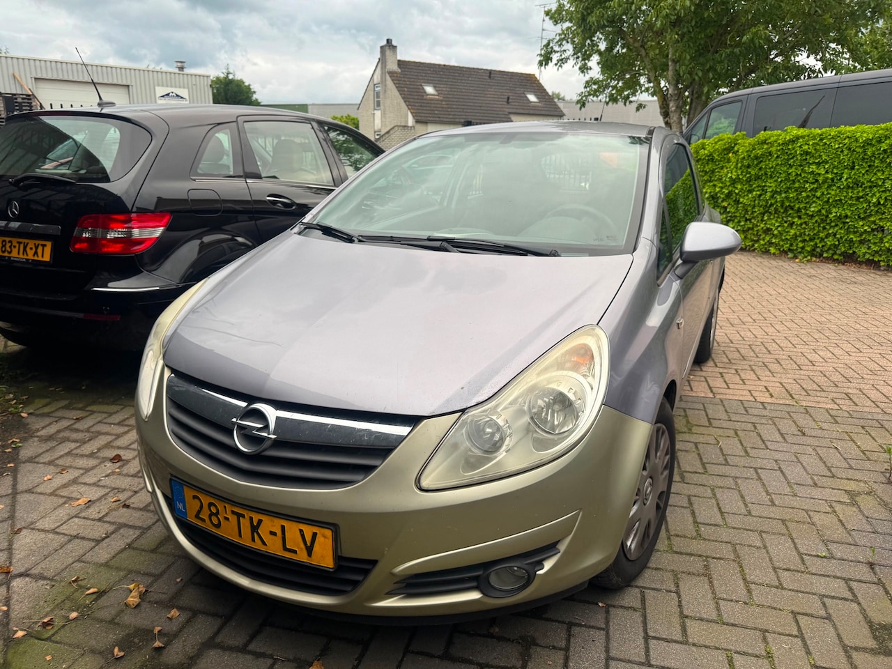 Opel Corsa - 1.2-16V Business Airco - AutoWereld.nl