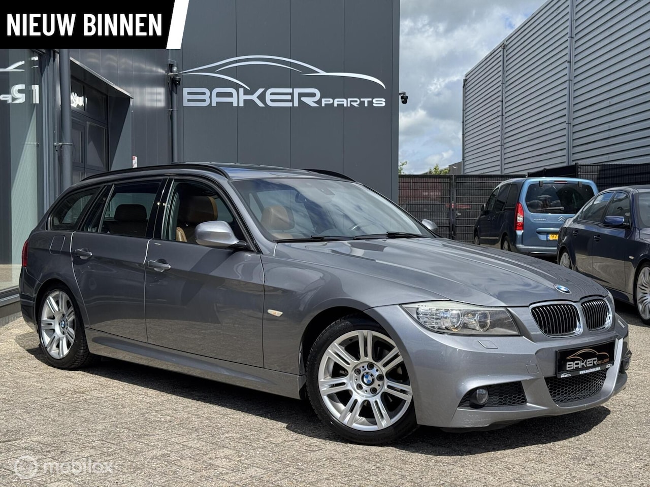 BMW 3-serie Touring - 318i Corporate Lease M Sport Edition 318i Corporate Lease ~M Sport Edition ~ - AutoWereld.nl