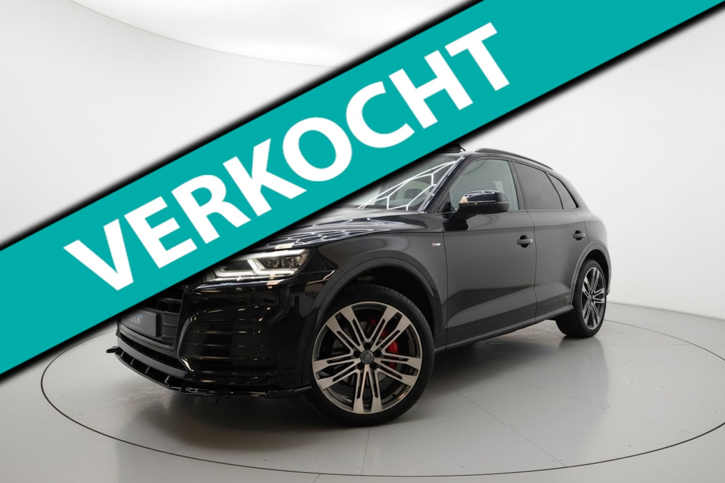 Audi Q5 - 55 TFSI e quattro 3x S LINE VIRTUAL PANO SFEERVERL - AutoWereld.nl