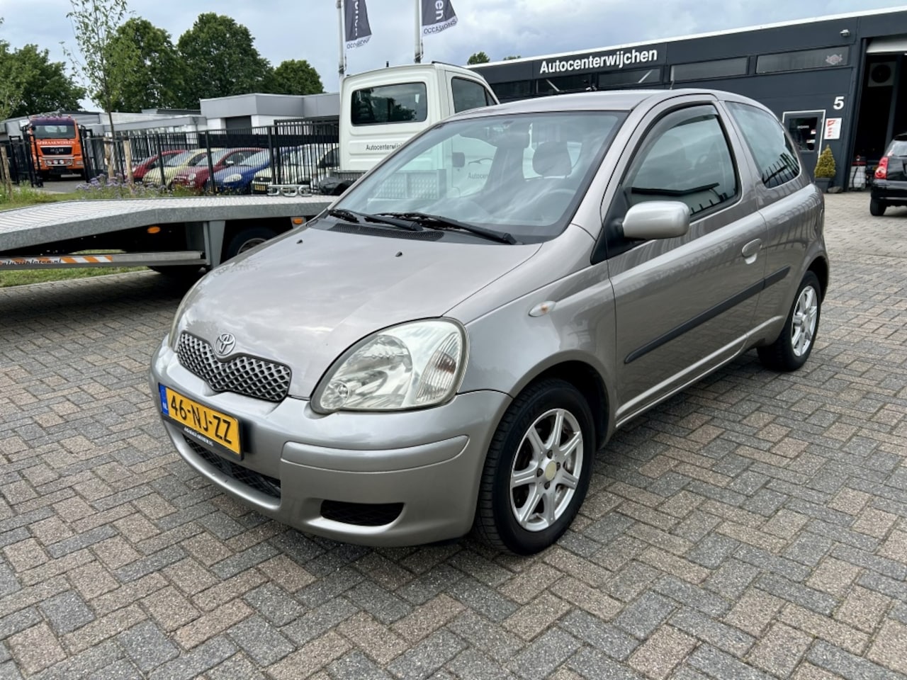 Toyota Yaris - 1.3 VVT-i Sol 1.3 VVT-i Sol - Nwe Apk - AutoWereld.nl