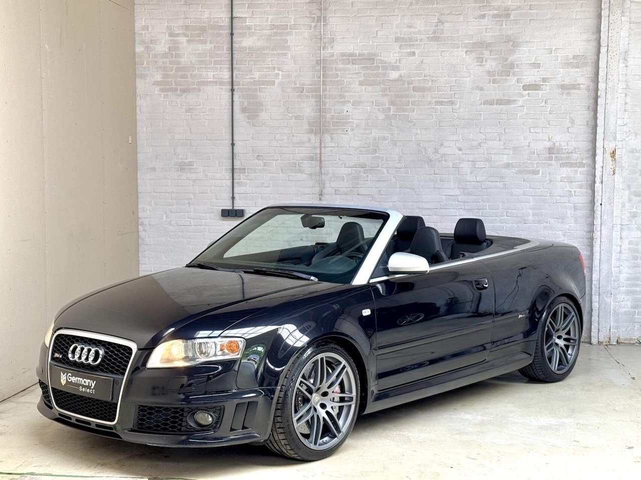 Audi RS4 - 4.2 V8 RS 4 quattro - AutoWereld.nl