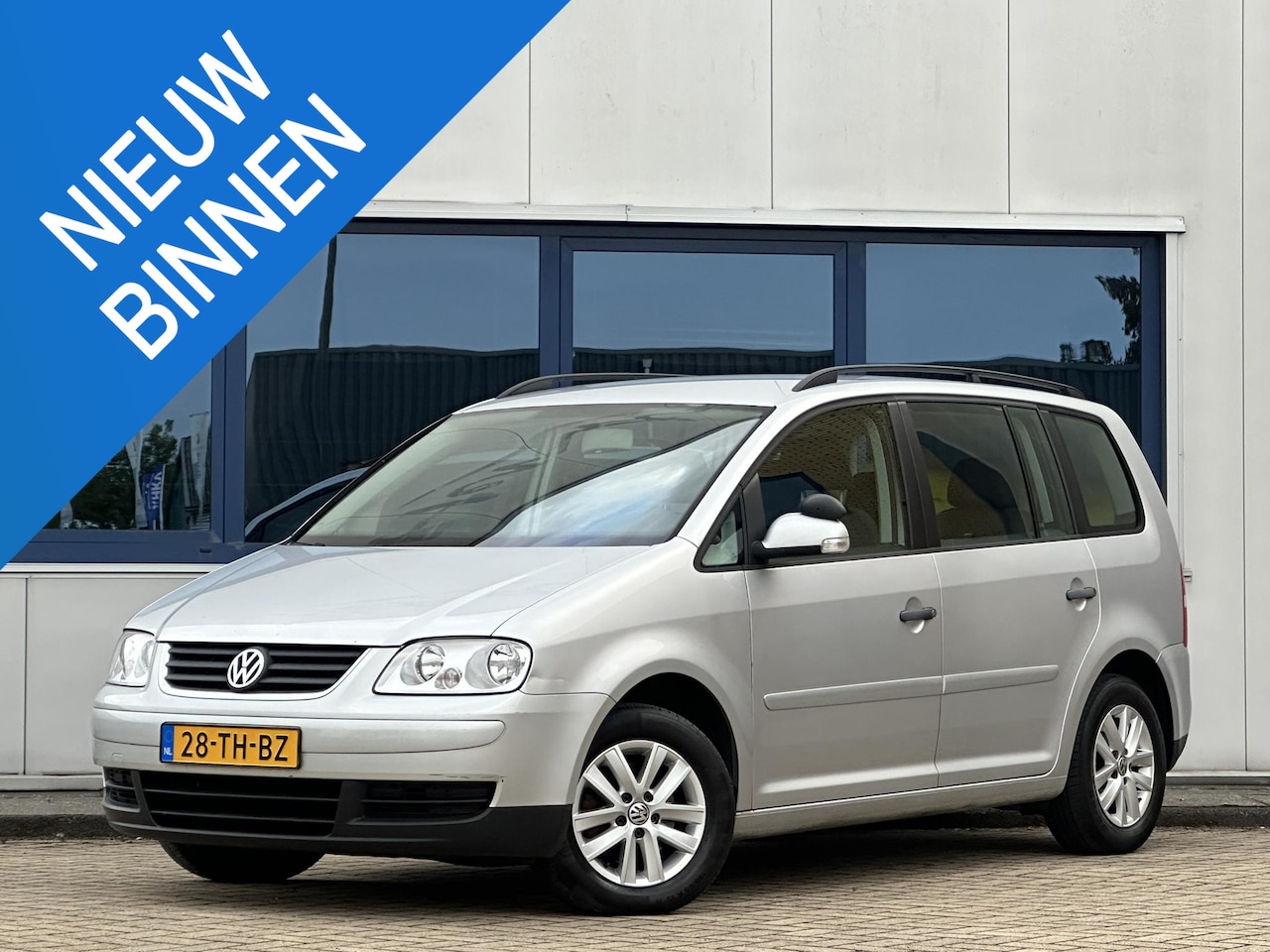 Volkswagen Touran - 1.6 Optive II l 1e Eigenaar l Dealeronderhouden l 142.136 km l NAP l - AutoWereld.nl