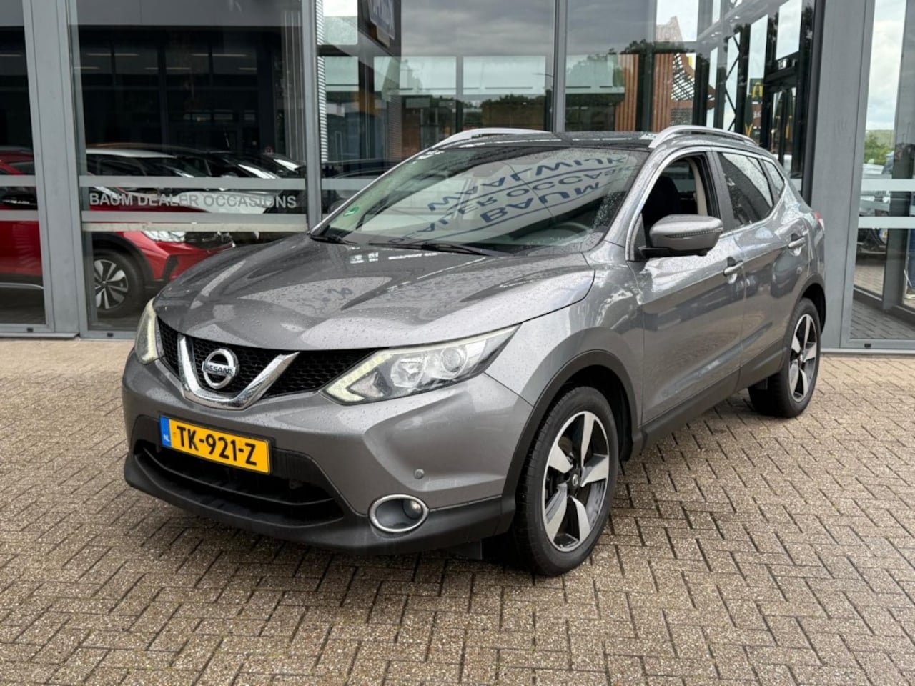 Nissan Qashqai - 1.2 CONNECT EDITION PANO NAVI LMV PDC-CAMERA - AutoWereld.nl