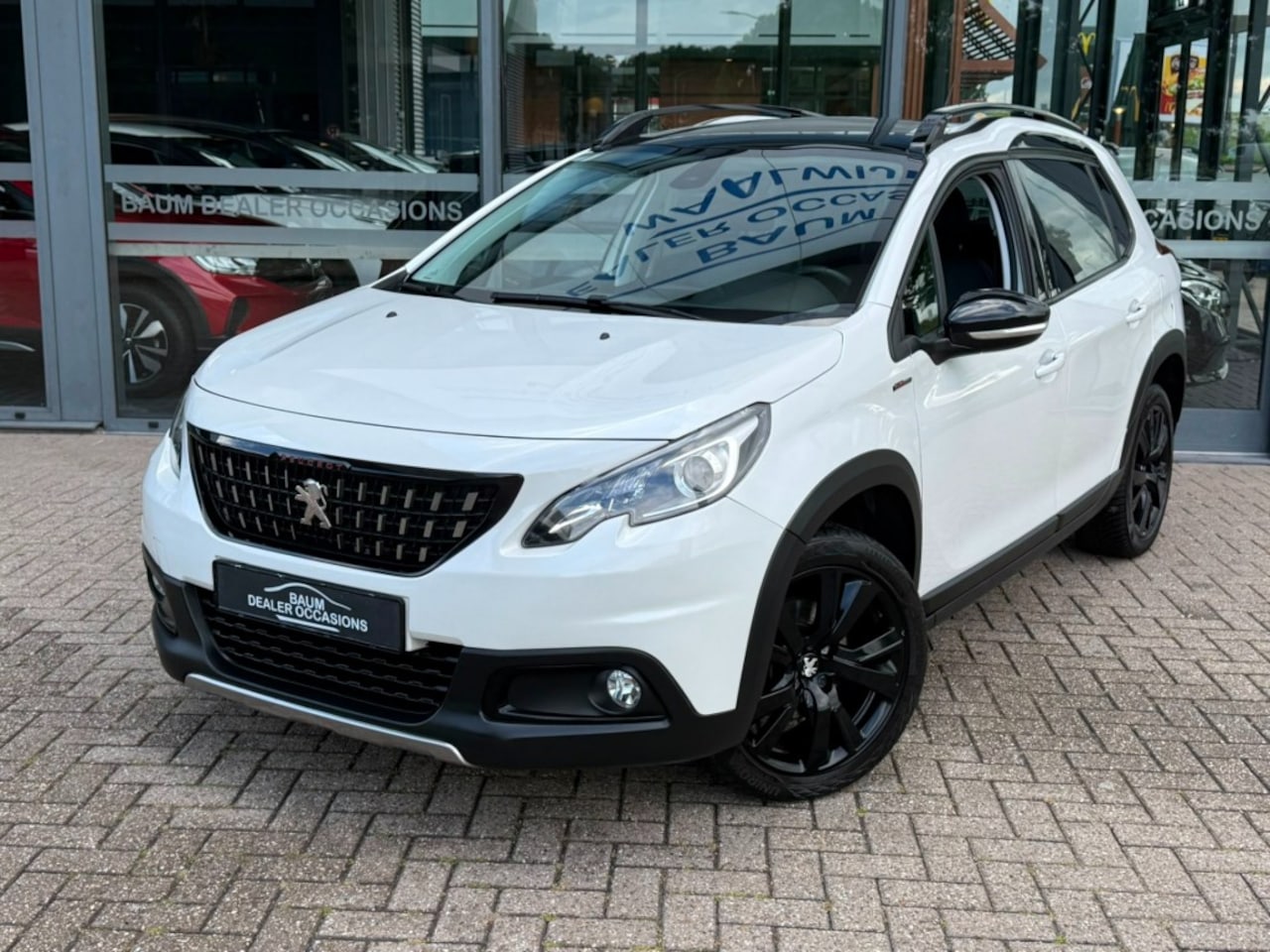 Peugeot 2008 - 1.2 PURETECH GT-LINE AIRCO PANORAMA NAVI PDC-CAMERA. - AutoWereld.nl