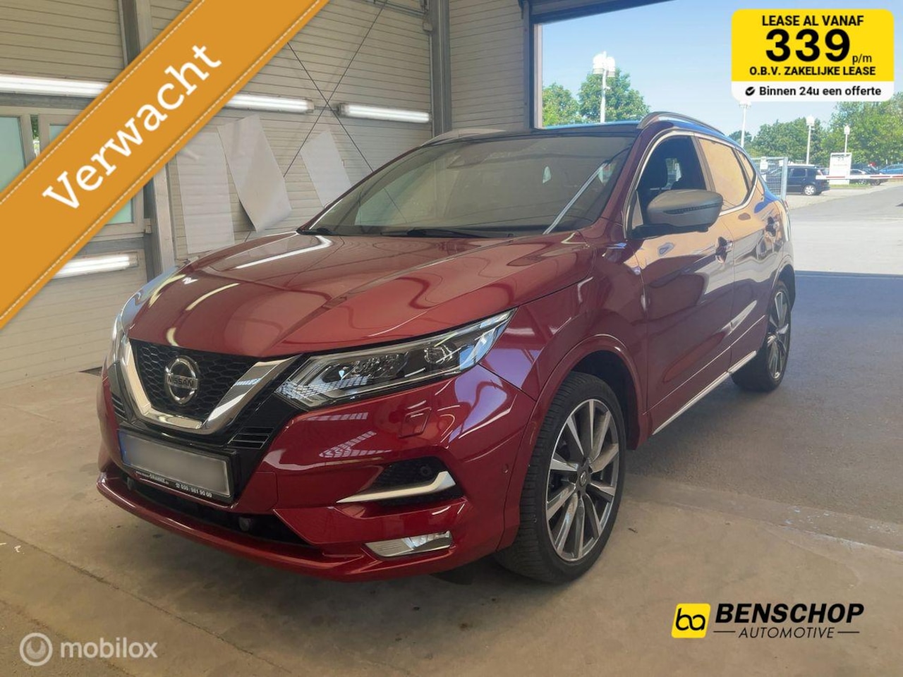 Nissan Qashqai - 1.3 DIG-T Tekna + Panodak Leer Navi Carplay 360 Camera - AutoWereld.nl