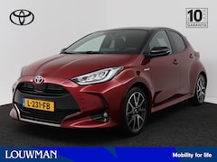 Toyota Yaris - 1.5 Hybrid Executive Bi-Tone | Navigatie | JBL | Panoramadak | Head-up | BLS | PDC | Stuur