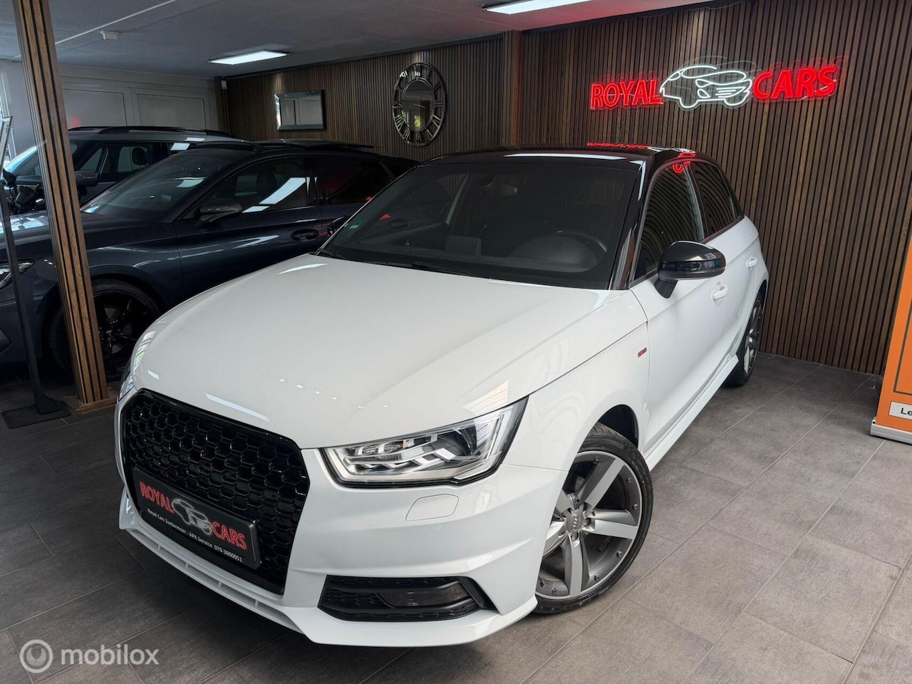 Audi A1 Sportback - 1.0 TFSI S-Line /Led / DSg /Garantie/ 95PK - AutoWereld.nl