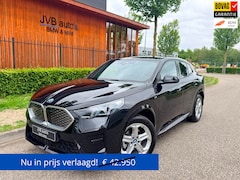 BMW iX2 - EDrive20 M- sport, trekhaak, H&K, driving assistant plus
