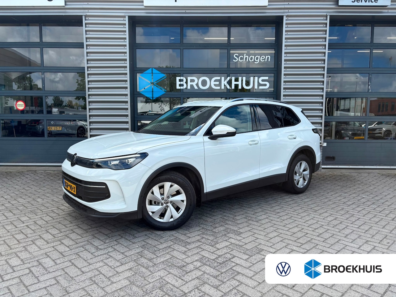 Volkswagen Tiguan - 1.5 eTSI 150 pk Life Edition 7-DSG | Wegklapbare trekhaak | Cruise control adaptief | Acht - AutoWereld.nl