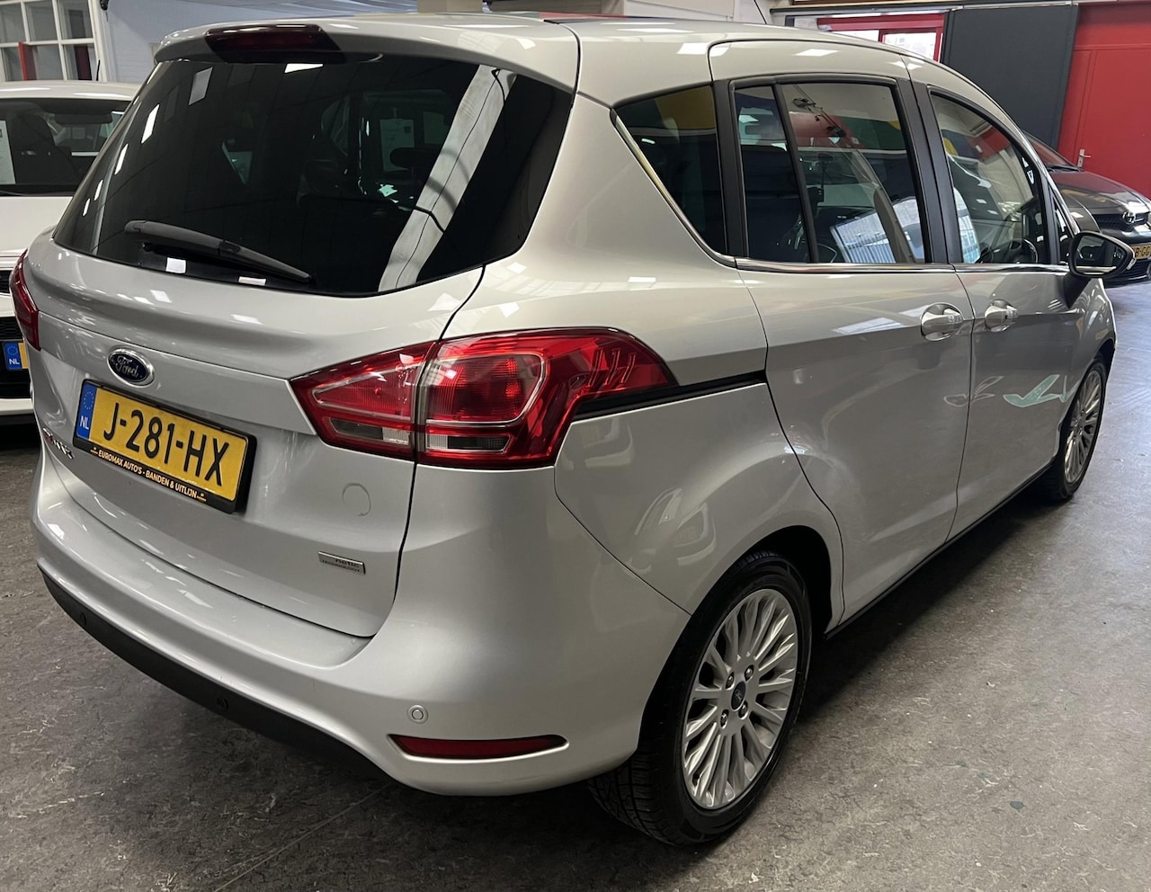 Ford B-Max - 1.0 EcoBoost Titanium 2e eig - Distr verv - Airco - AutoWereld.nl