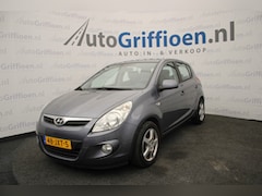 Hyundai i20 - 1.2i DynamicVersion nette 5-deurs met airco