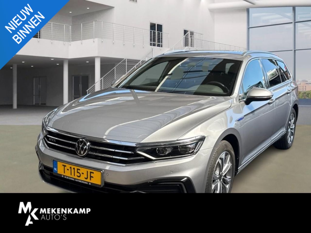 Volkswagen Passat Variant - 1.4 TSI PHEV GTE Business 17"/Trekhaak/IQ Lights/Stoelverwarming/Camera/Apple Carplay & An - AutoWereld.nl