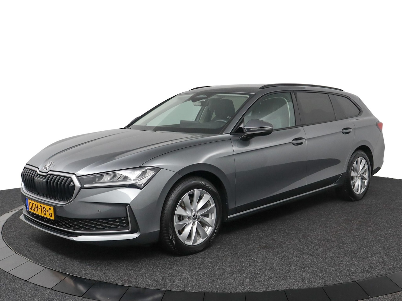 Skoda Superb Combi - 1.5 TSI 150Pk Automaat MHEV First Edition - AutoWereld.nl