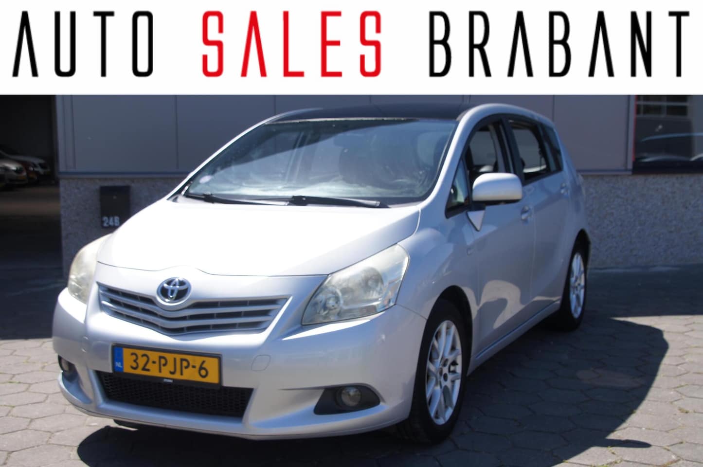 Toyota Verso - 1.6 VVT-i Business 1.6 VVT-i Business - AutoWereld.nl