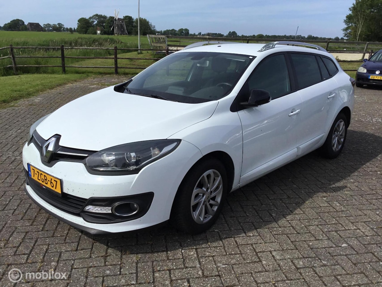 Renault Mégane - 1.5 dCi Limited 1.5 dCi Limited - AutoWereld.nl
