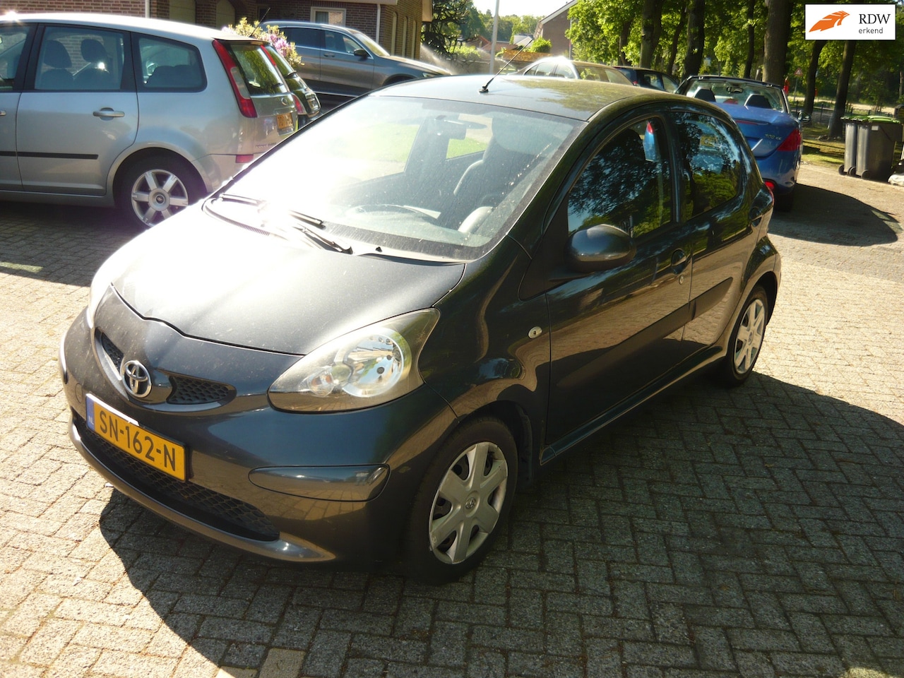 Toyota Aygo - 1.0-12V - AutoWereld.nl