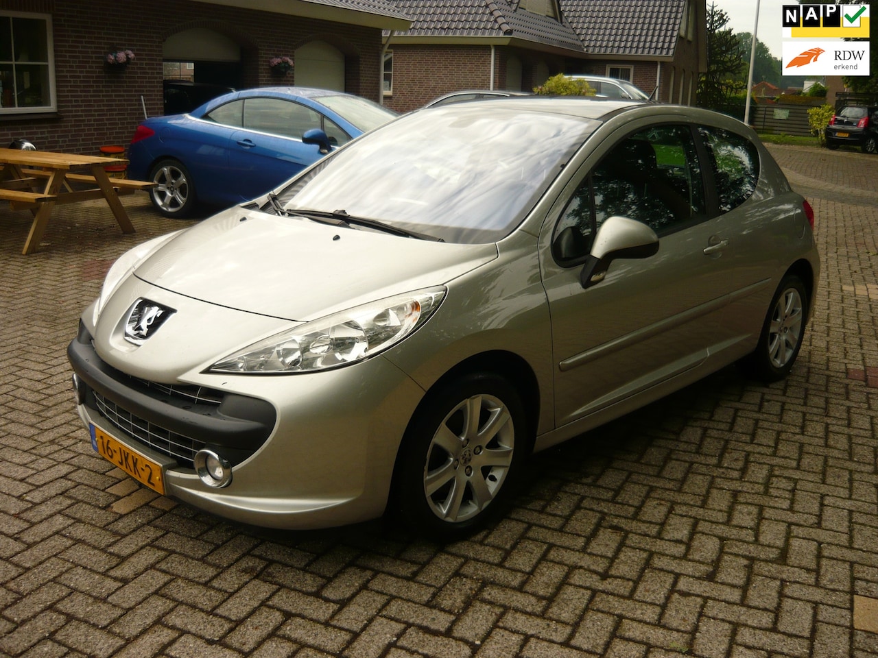 Peugeot 207 - 1.6 VTi XS Pack 1.6 VTi XS Pack - AutoWereld.nl