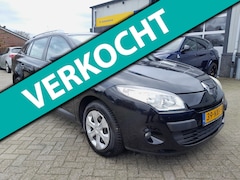 Renault Mégane Estate - 1.4 TCe Expression - Navigatie