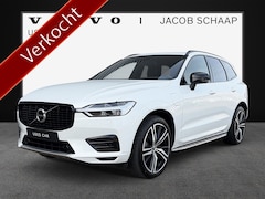 Volvo XC60 - T6 Plug-In R-Design / 21 Velgen / Treeplanken / Sport stoelen /