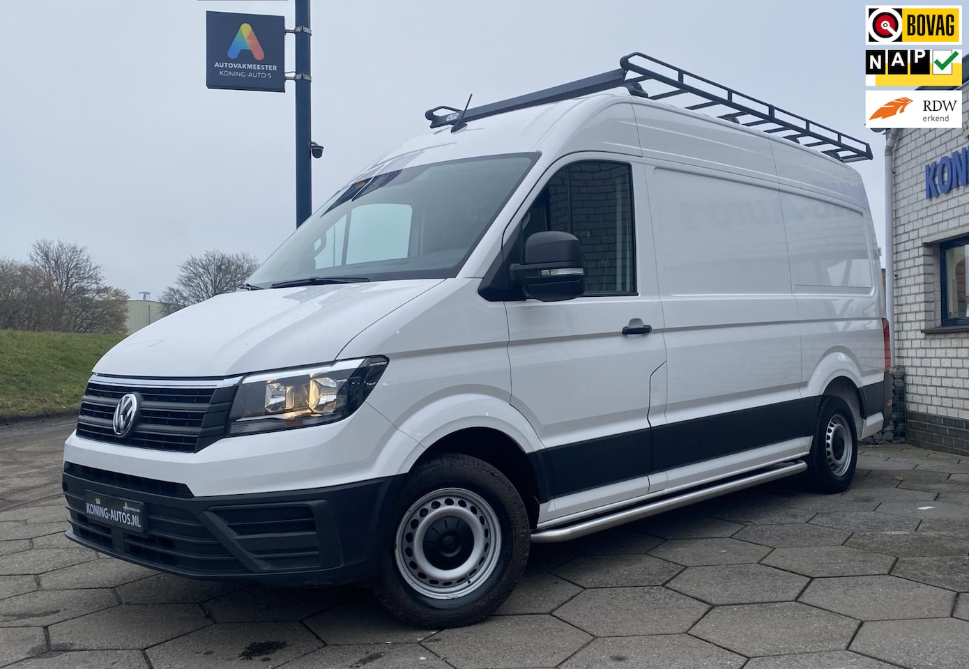 Volkswagen Crafter - 35 2.0 TDI L3H3 Comfortline 35 2.0 TDI L3H3 Comfortline, Cam, Cruise, Trekh./ Luchtgev. stoel/ Imperiaal/ NAP - AutoWereld.nl