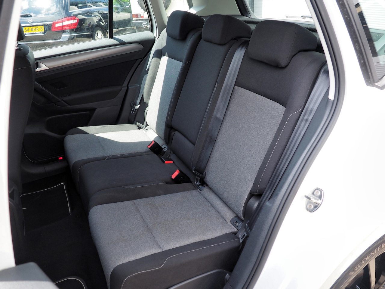 Volkswagen Golf Sportsvan - 1.2 TSI Trendline CLIMA CRUISE PARKEER S. LM VELG.