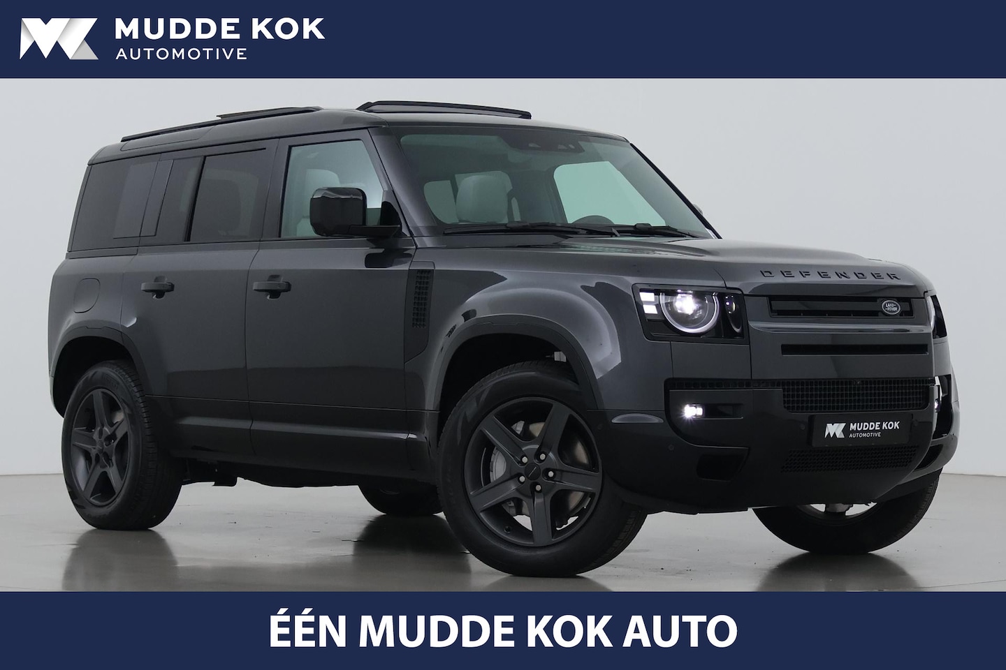 Land Rover Defender 110 - 2.0 P300e Dynamic SE Edition | FACELIFT | ACC | Panoramadak | ClearSight | Stoel+Stuurverw - AutoWereld.nl
