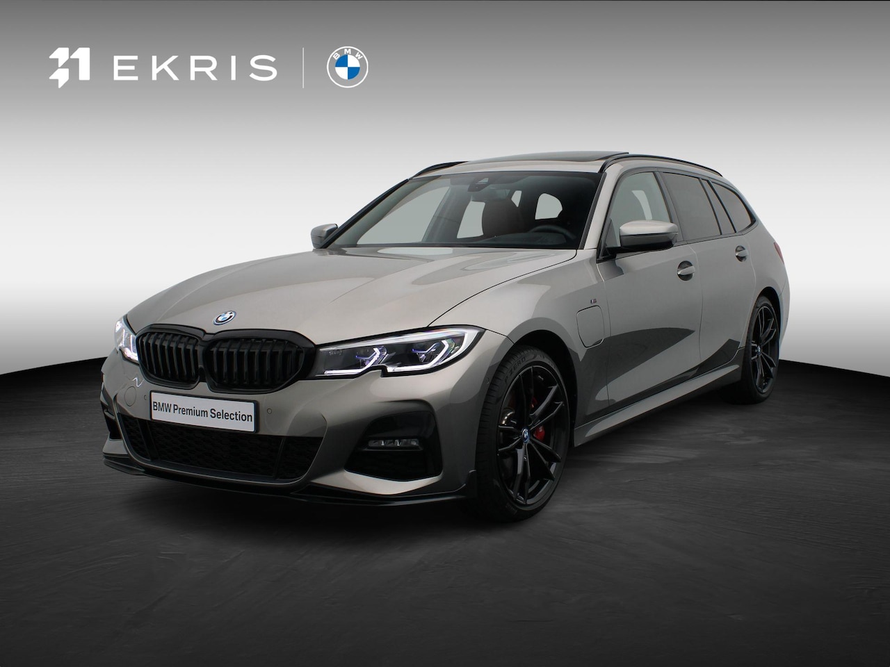 BMW 3-serie Touring - 330e xDrive High Executive | M Sportpakket | Parking Pack | Safety Pack | Stuurwielrand Ve - AutoWereld.nl