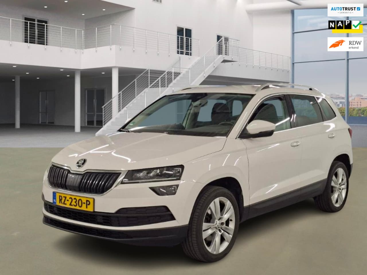 Skoda Karoq - 1.5 TSI ACT Style Business / NL PRIJS 15400 - AutoWereld.nl