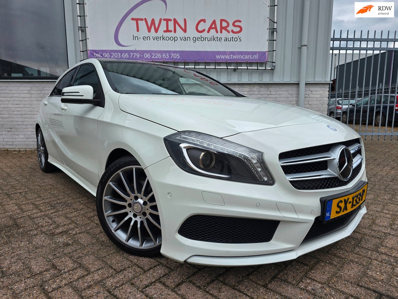 Mercedes-Benz A-klasse - 180 AMG PANO XENON - AutoWereld.nl