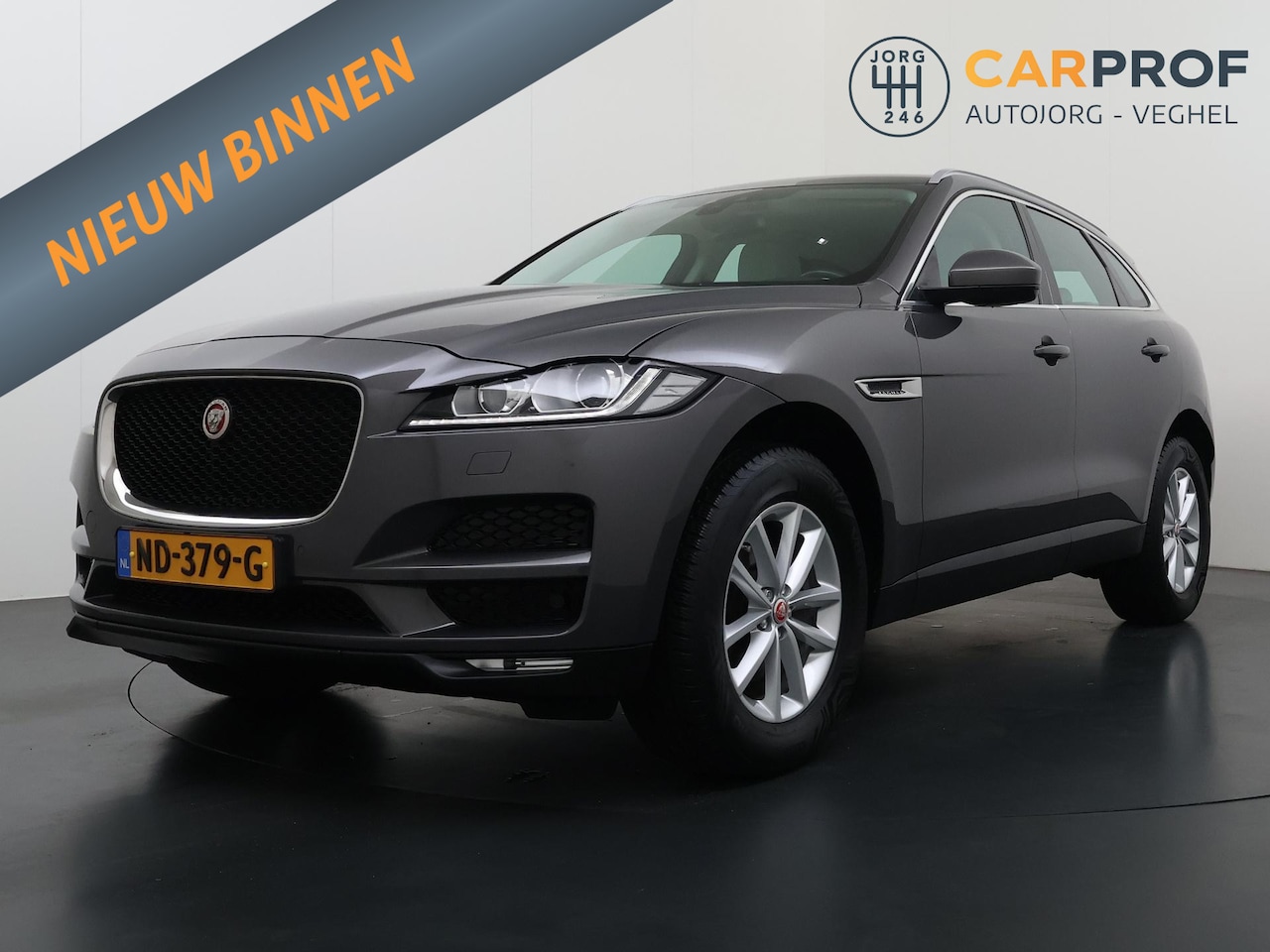 Jaguar F-Pace - 2.0 Pure AWD 20d Navigatie | Camera | Trekhaak | - AutoWereld.nl
