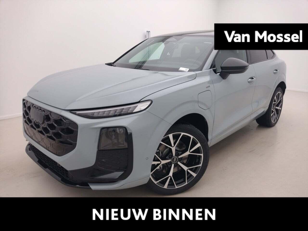 Audi Q3 Sportback - 1.5 200kW e-hybrid S edition 272 PK | S-line | Automaat | Navigatie | Panoramadak | Camera - AutoWereld.nl
