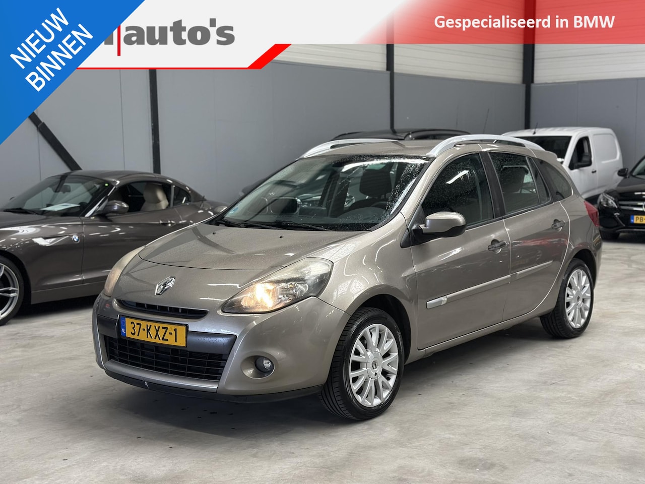 Renault Clio Estate - 1.6-16V Dynamique 1.6-16V Dynamique - AutoWereld.nl