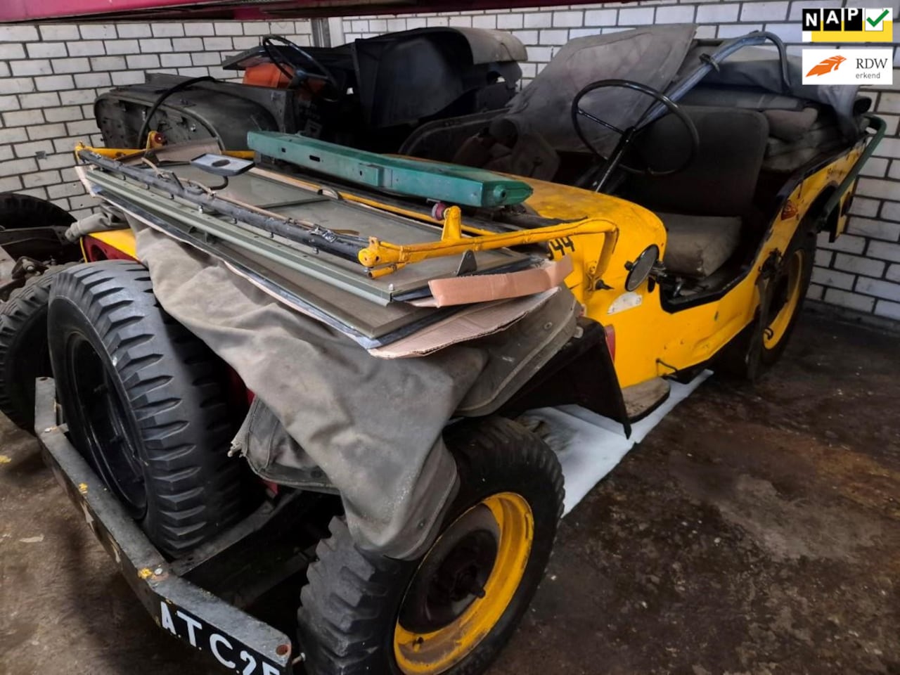 Willys Jeep - MB 1942 met extra body - AutoWereld.nl