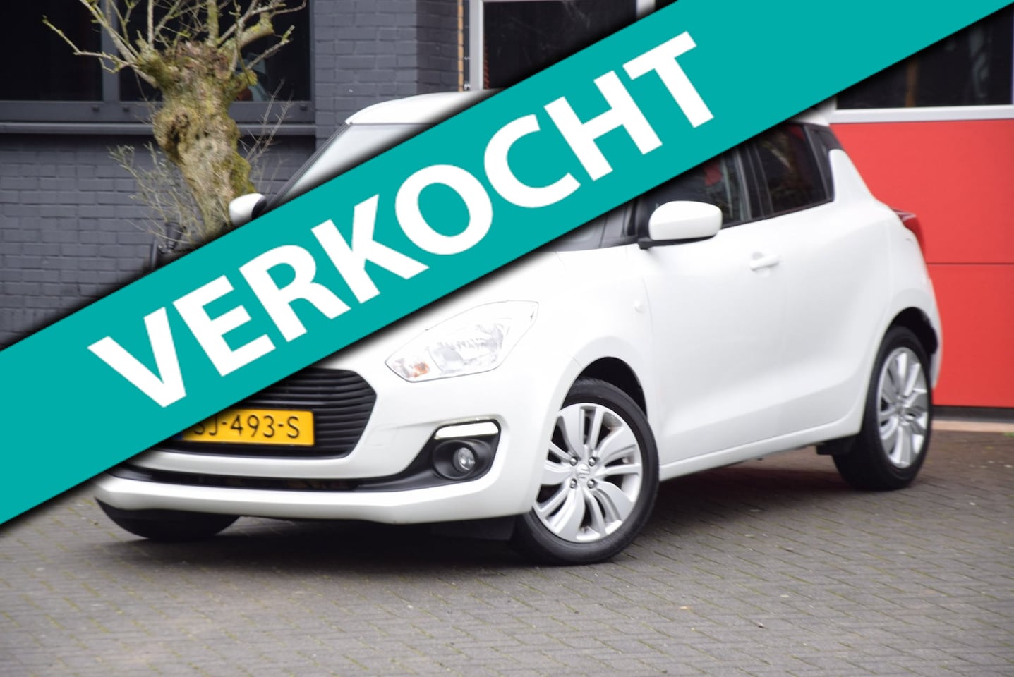 Suzuki Swift - 1.2 Select 2018 Navigatie Airco 5 Deurs - AutoWereld.nl
