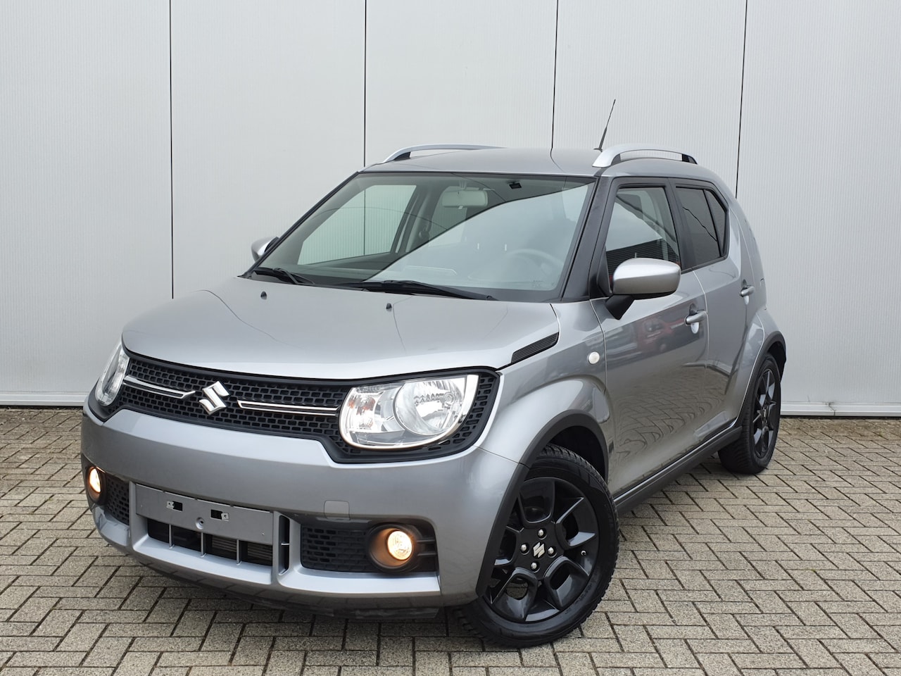 Suzuki Ignis - 1.2 Select Automaat, Achteruitrijcamera, Navigatie, Bluetooth - AutoWereld.nl