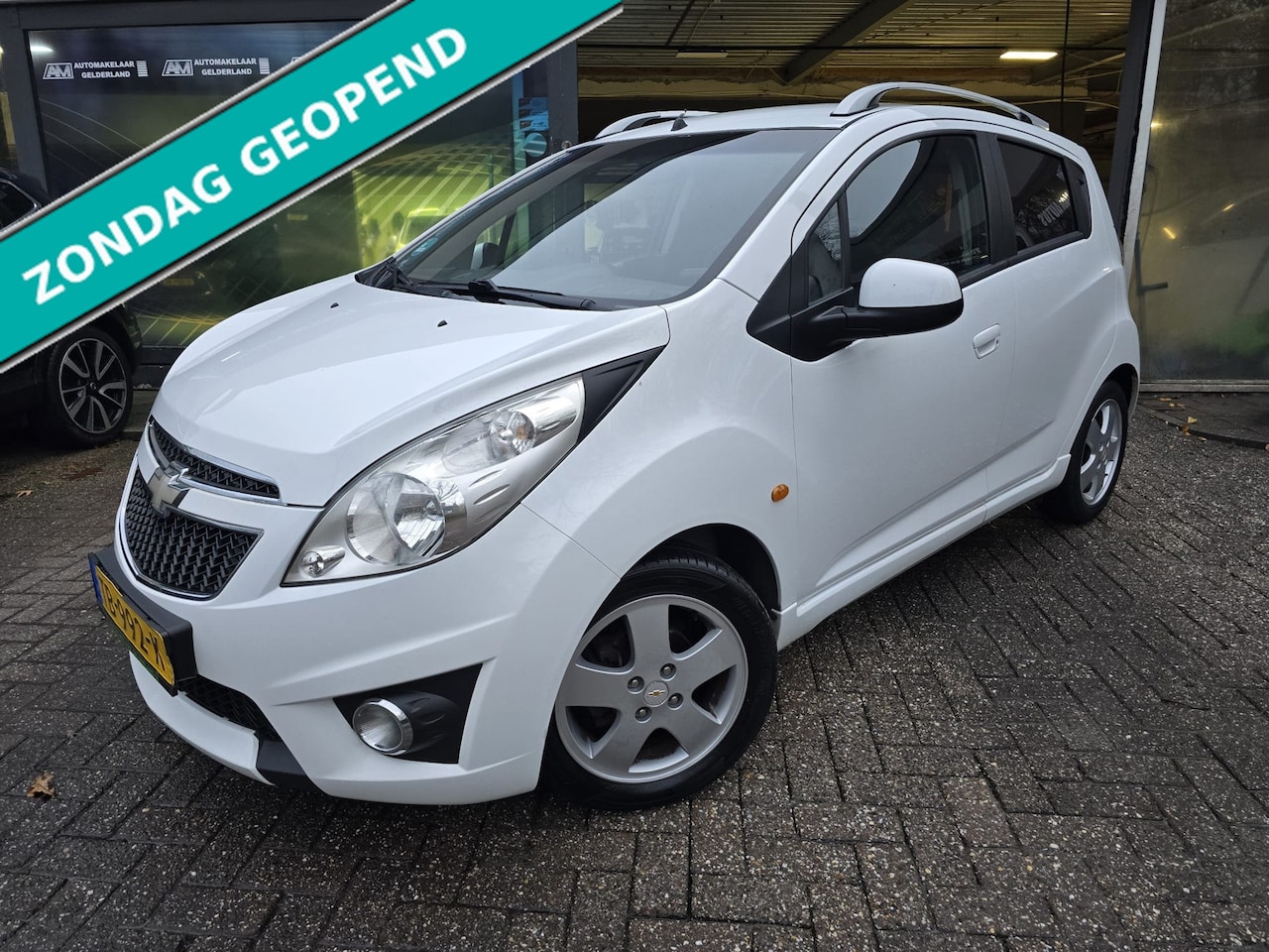 Chevrolet Spark - 1.2 16V LT | NIEUWE APK | AIRCO | 12MND GARANTIE | LMV | gereviseerde versnelingsbak - AutoWereld.nl