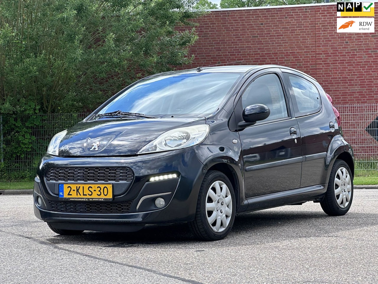 Peugeot 107 - 1.0 Active Automaat*5DR*Airco*NAP*Dealer onderhouden*Nieuwe APK*Elektrische ramen* - AutoWereld.nl