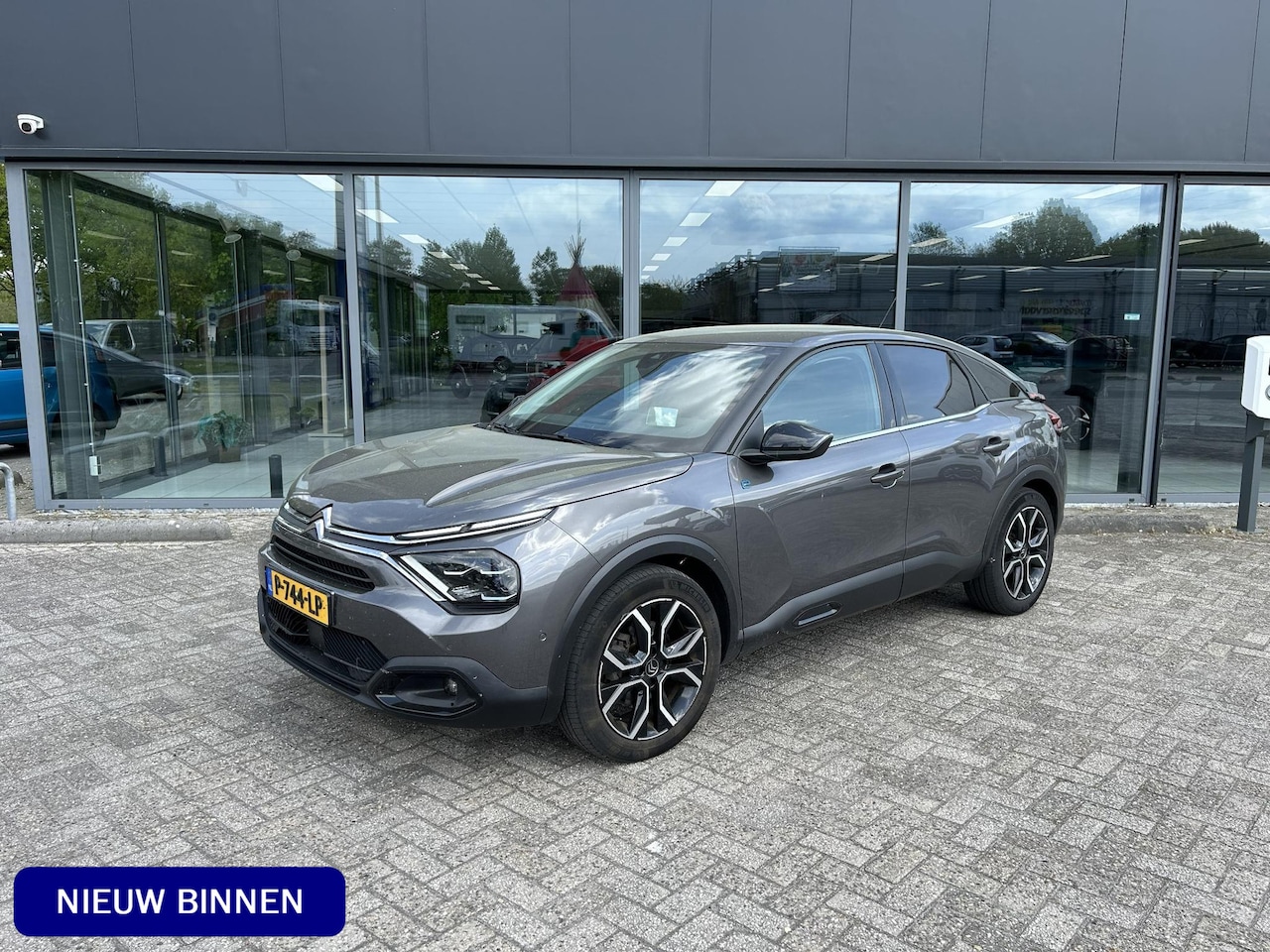 Citroën Ë-C4 - Shine 50 kWh - AutoWereld.nl