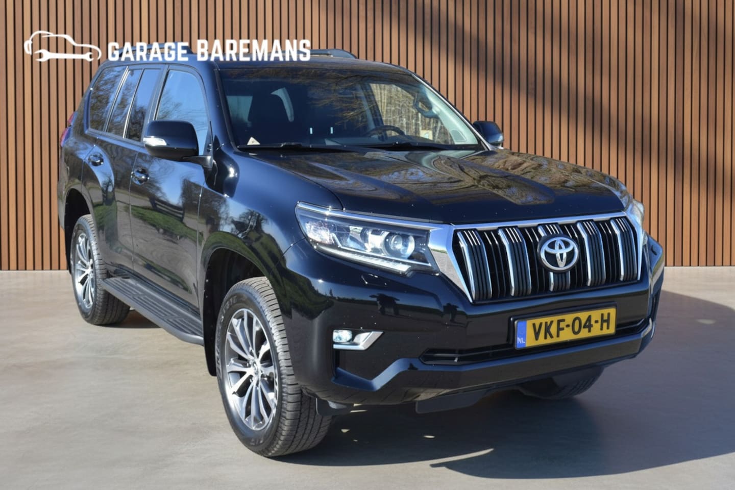 Toyota Land Cruiser 150 - 2.8 D-4D-F Professional Window Van - AutoWereld.nl