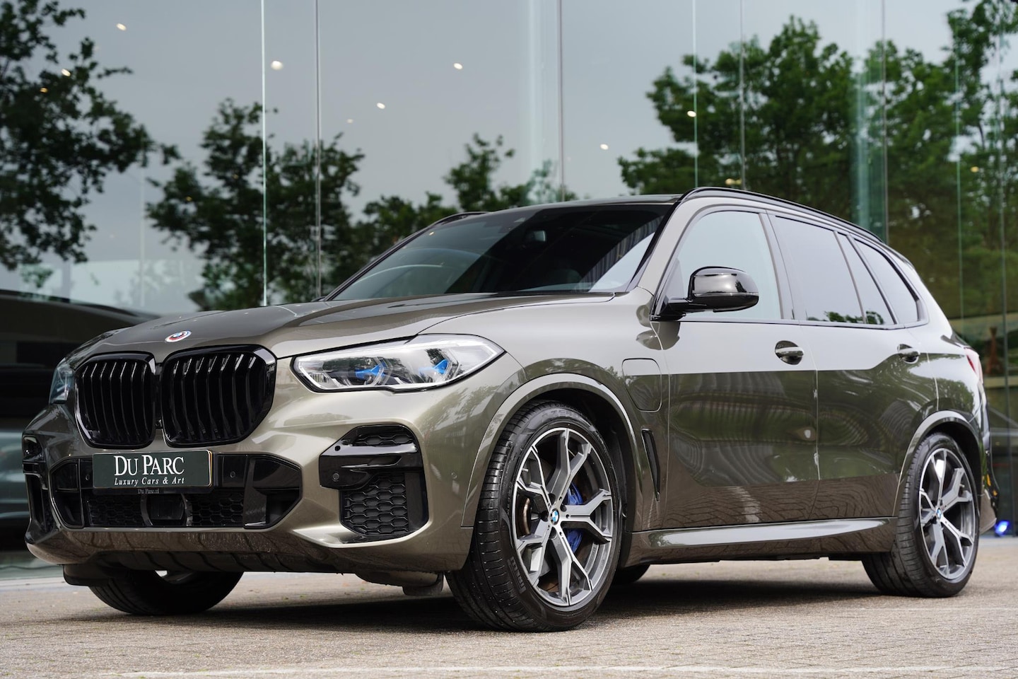 BMW X5 - X-Drive 45 E High Executive / M-Pakket / Elek. Trekhaak / Harman Kardon - AutoWereld.nl