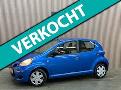 Toyota Aygo - 1.0-12V Access 2010 NAP AIRCO *NIEUWE KOPPELING