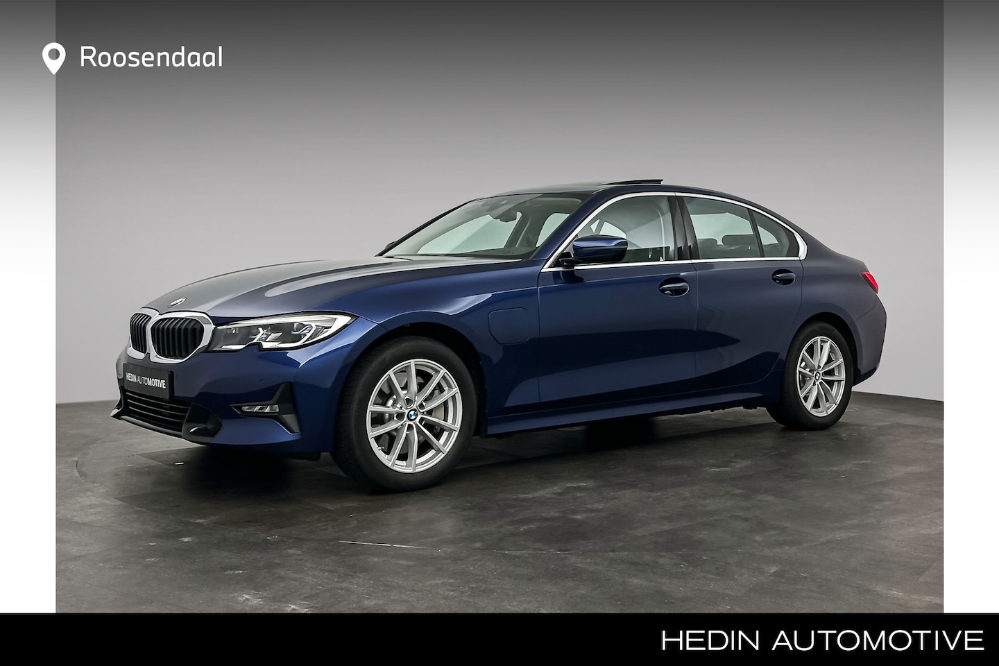 BMW 3-serie - 330e Sportline | Schuifdak | Head up | Sportstoelen | Comfort Access | Harman Kardon | - AutoWereld.nl