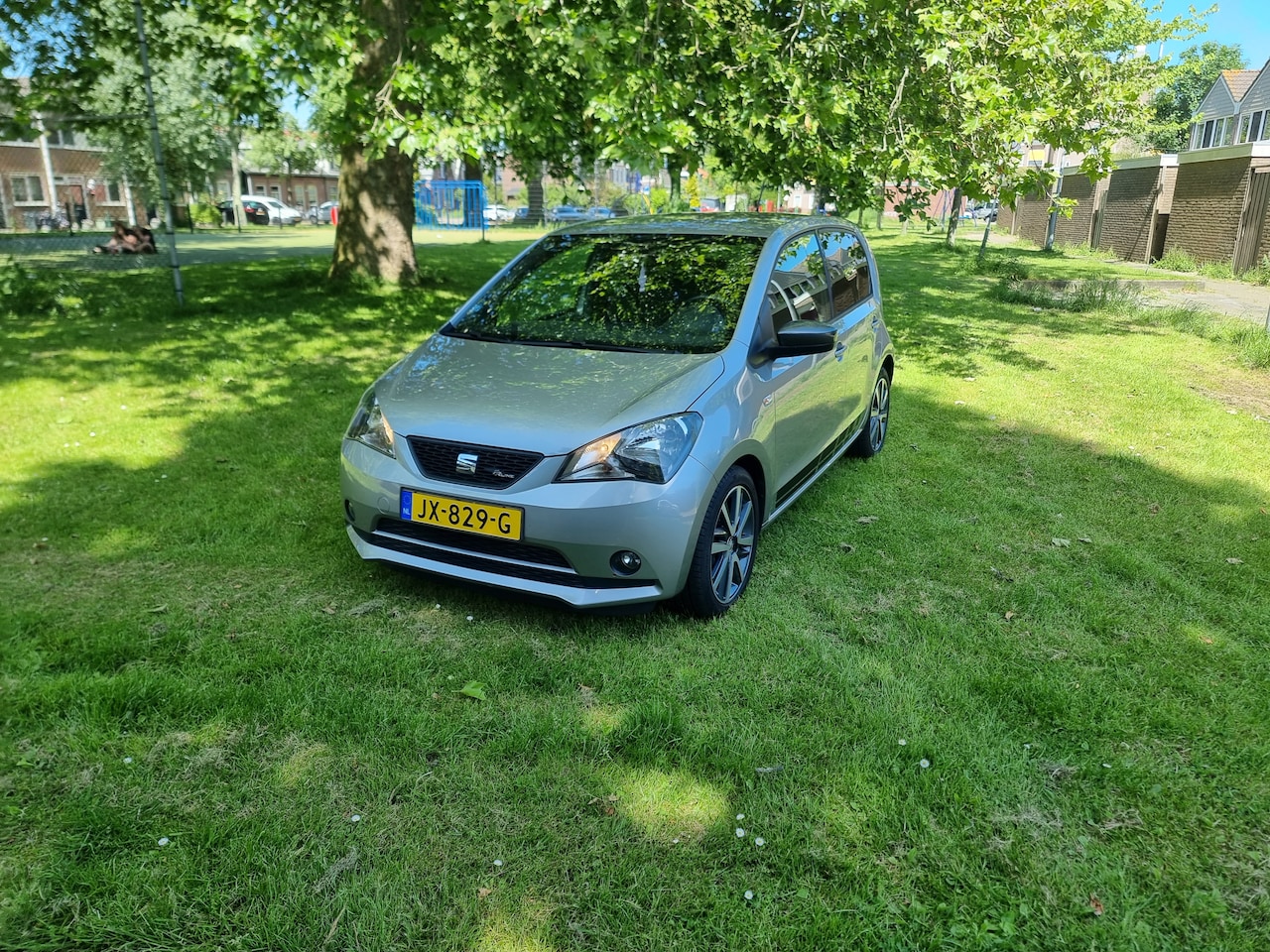 SEAT Mii - 1.0 FR Connect - AutoWereld.nl