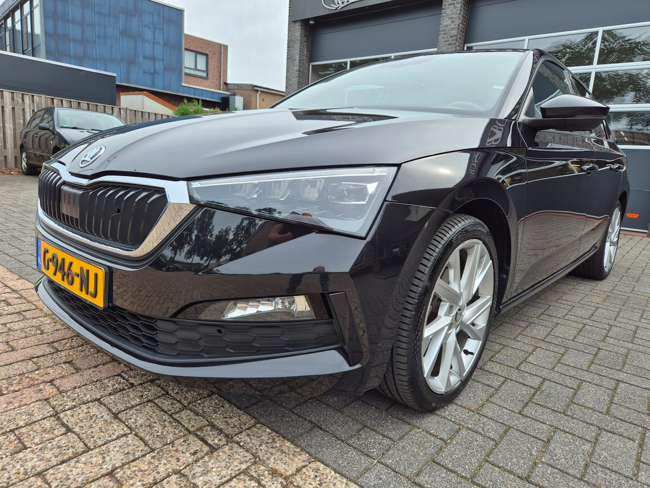 Skoda Scala - 1.0 TSI Sport Business 1.0 TSI Sport Business - AutoWereld.nl