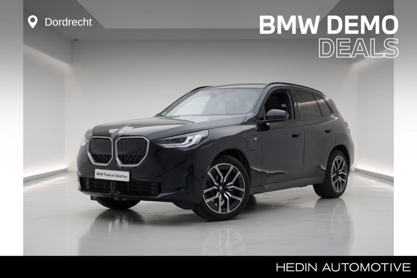 BMW X3 - 30e xDrive M-Sport | 20" | Panorama | Elek. verst. stoelen | Trekhaak | Voorbereiding Driv - AutoWereld.nl