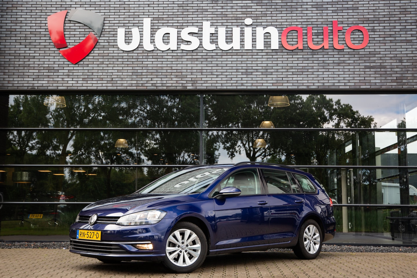 Volkswagen Golf Variant - 1.0 TSI Comfortline 1.0 TSI Comfortline , Adap. cruise, Trekhaak, Carplay, - AutoWereld.nl